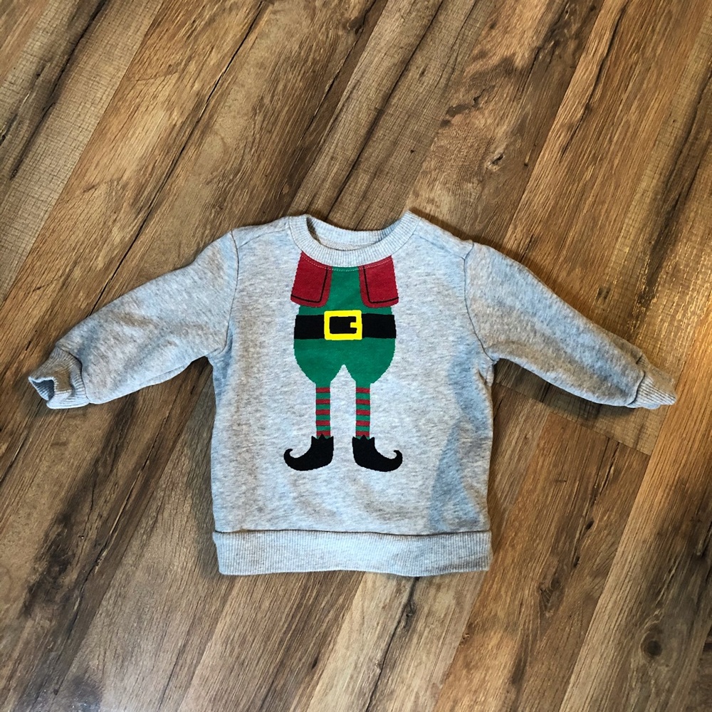 Baby Boy Carter’s elf 💚 sweatshirt size 6 months
